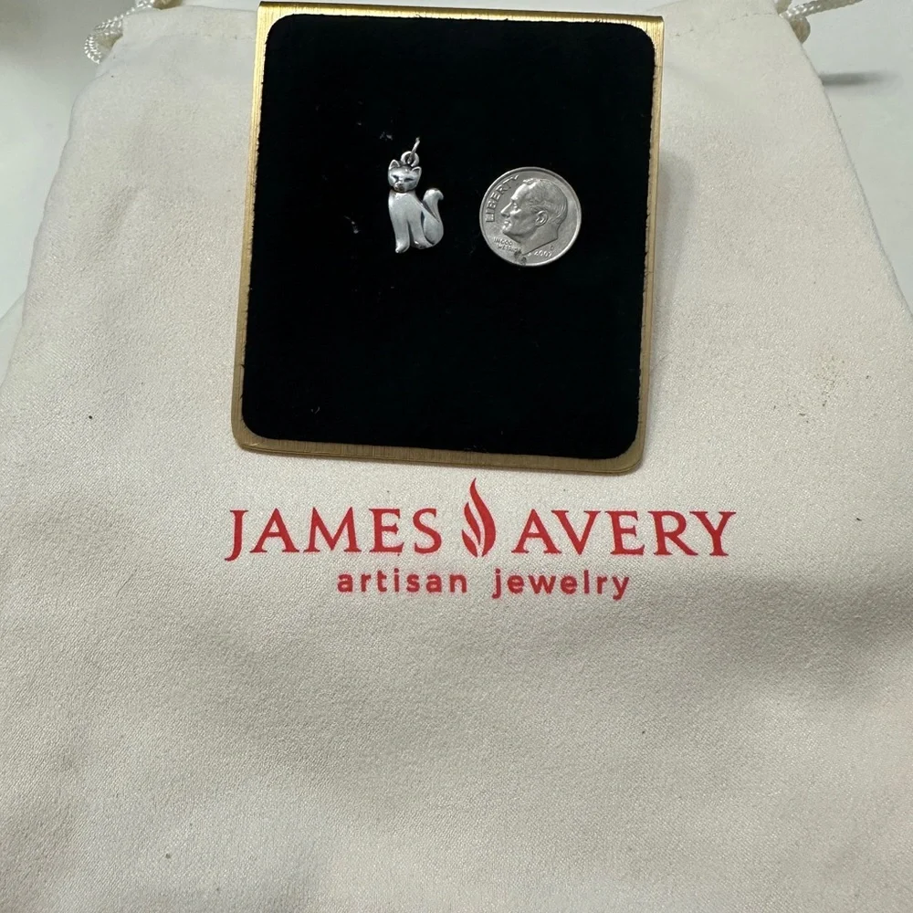 James Avery Silver Cat Charm - Picture 2 of 3